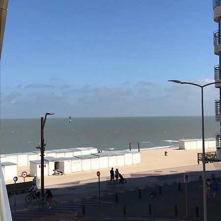 Urbanstay Suites - Beachfront Apartment In Knokke Exterior photo